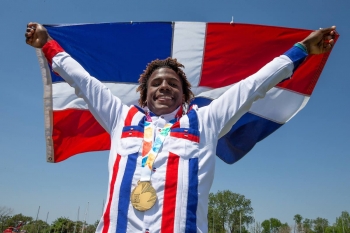 Italy and the Dominican Republic claim inaugural Kiteboarding Gold Medals at the Youth Olympic Games Sailing Competition